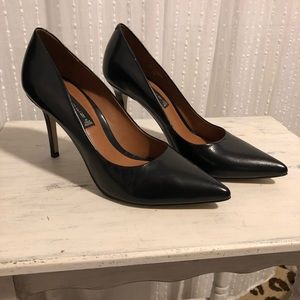 Steve Madden Pointy Toe Pumps Size 9 EUC